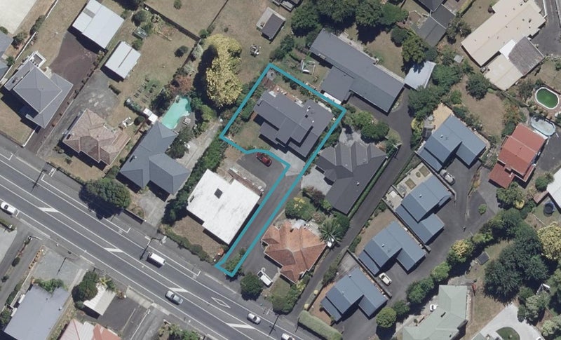 183 Cambridge Road, Hillcrest, Hamilton - Carousel 1