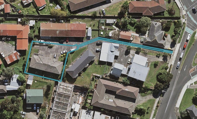 2/5 Wyllie Road, Papatoetoe, Auckland - Carousel 1