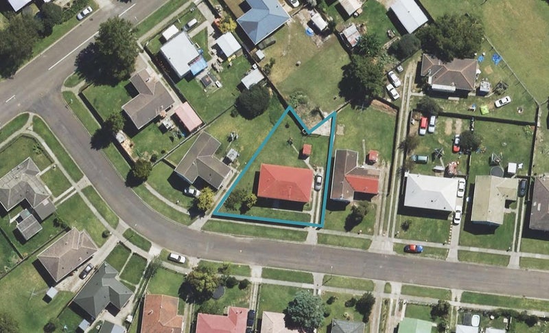 4 Lawrence Street, Outer Kaiti, Gisborne - Carousel 1