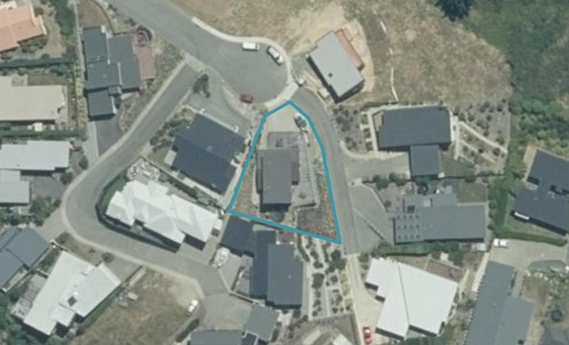 20 Istana Place, Britannia Heights, Nelson - Carousel 1