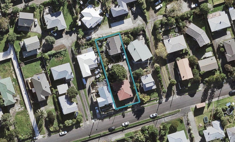 1/25 Park Road, Glenfield, Auckland - Carousel 1