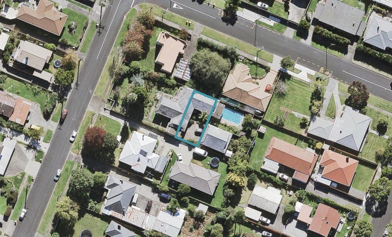 103D Lynwood Road, New Lynn, Auckland - Carousel 1