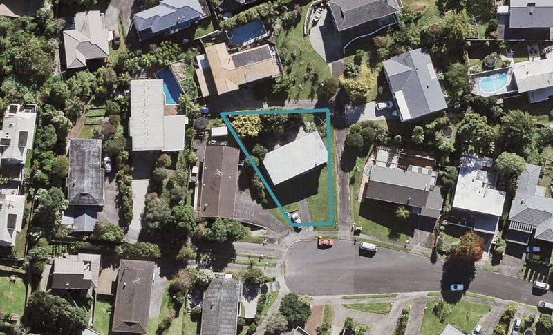 29 Gretel Place, Hillcrest, Auckland - Carousel 1