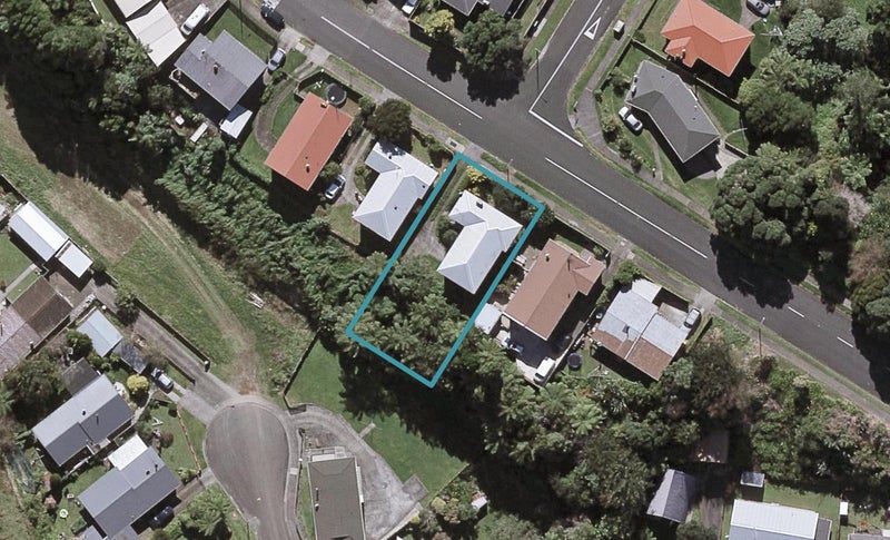 48 Belair Avenue, Blagdon, New Plymouth - Carousel 1