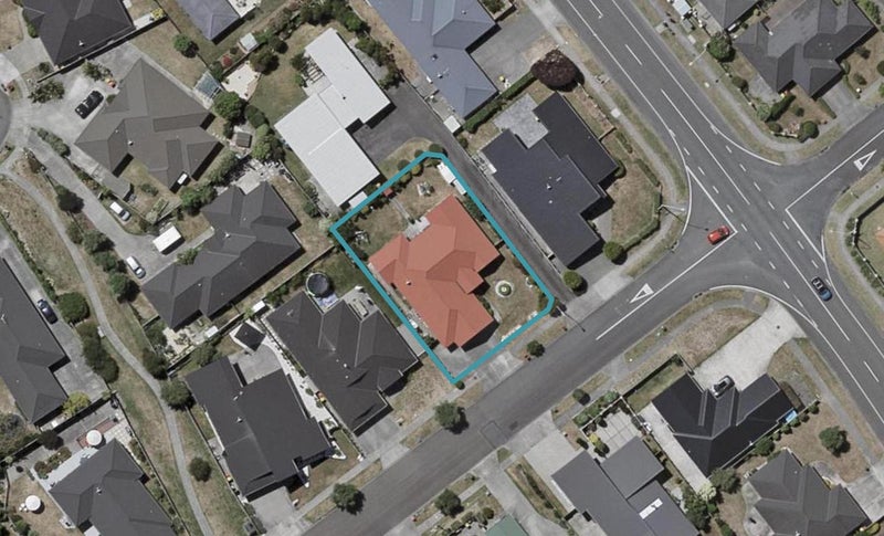 111 Regent Drive, Paraparaumu Beach, Paraparaumu - Carousel 1