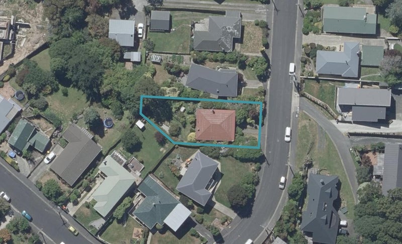 48 Centennial Avenue, Helensburgh, Dunedin - Carousel 1