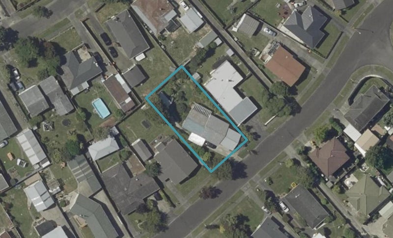 47 Geraldine Crescent, Cloverlea, Palmerston North - Carousel 1