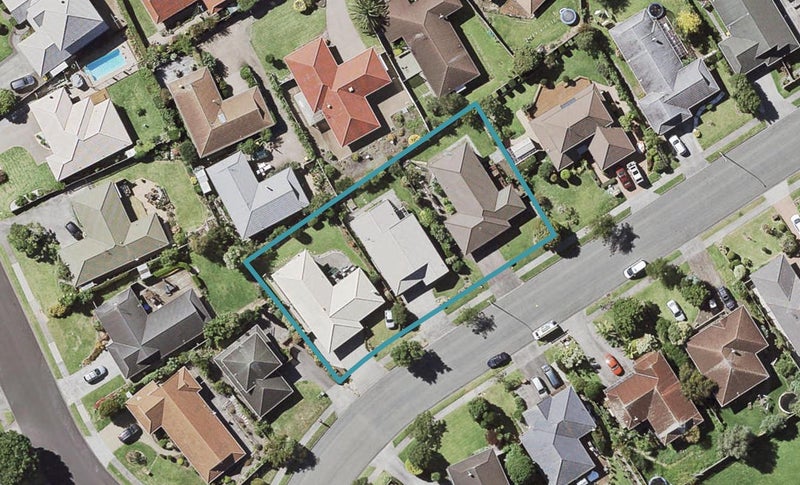 1/15 Summermist Drive, Northpark, Auckland - Carousel 1