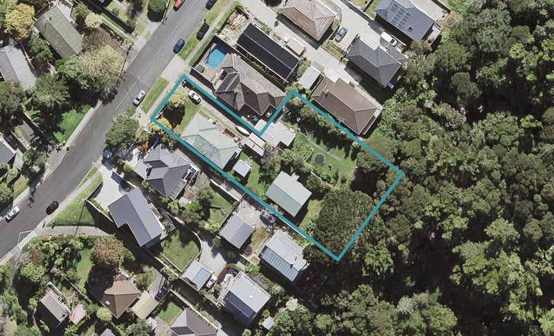 81 Verran Road, Birkenhead, Auckland - Carousel 1