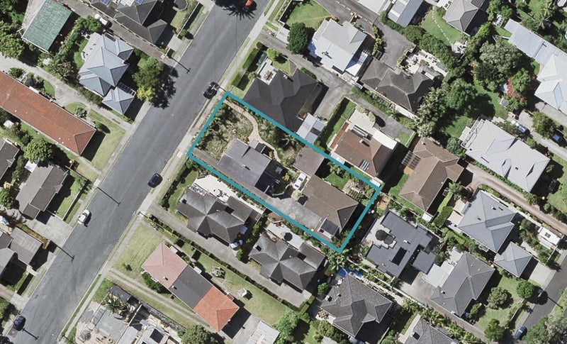 2/6 Hororata Road, Hauraki, Auckland - Carousel 1