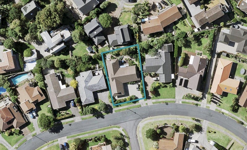 57 Oliver Road, Eastern Beach, Auckland - Carousel 1