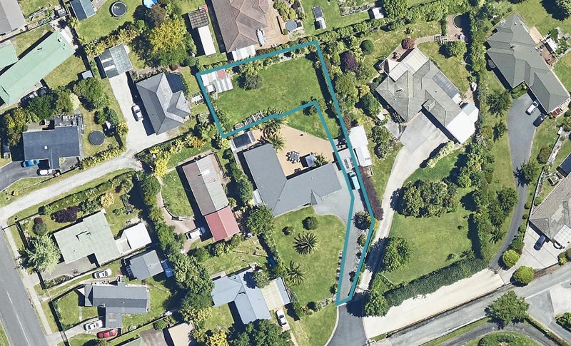10 Paul Street, Pukehangi, Rotorua - Carousel 1