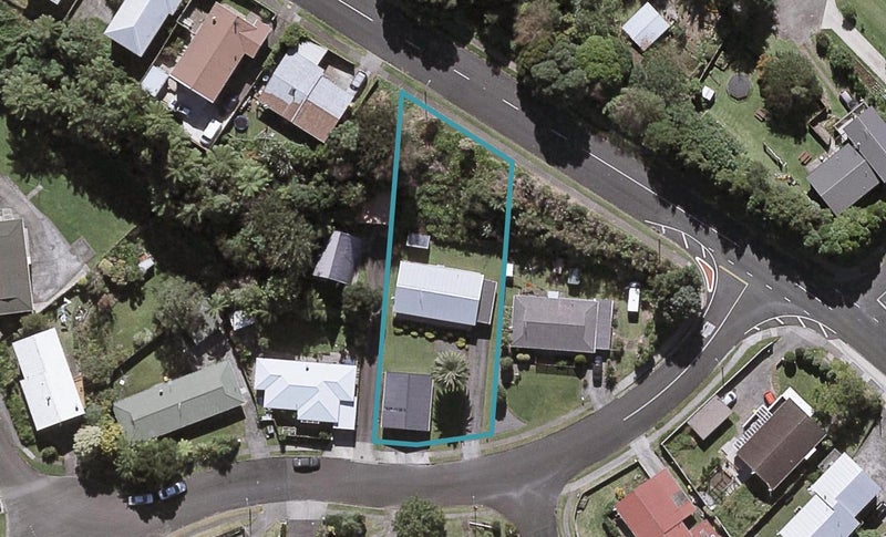 6B Shaldon Crescent, Blagdon, New Plymouth - Carousel 1