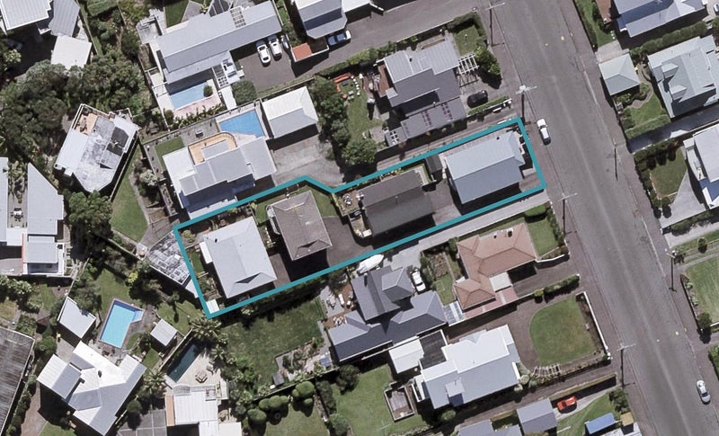2/12 Beach Street, Fitzroy, New Plymouth - Carousel 1