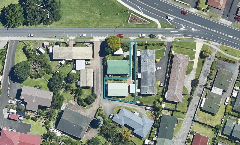 112 Chapel Street, Otumoetai, Tauranga - Carousel 1