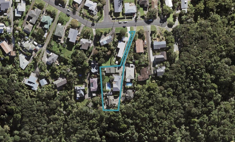 47B Tui Glen Road, Birkenhead, North Shore City - Carousel 1