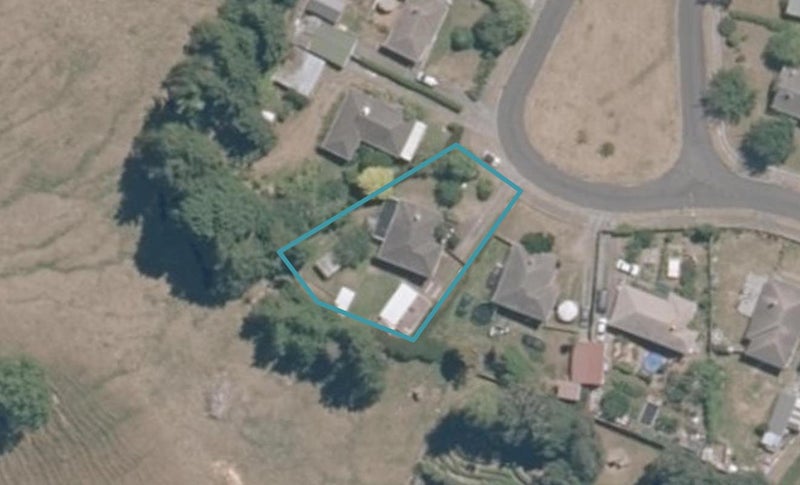 4 Rangiora Crescent, Wairakei, Taupo - Carousel 1