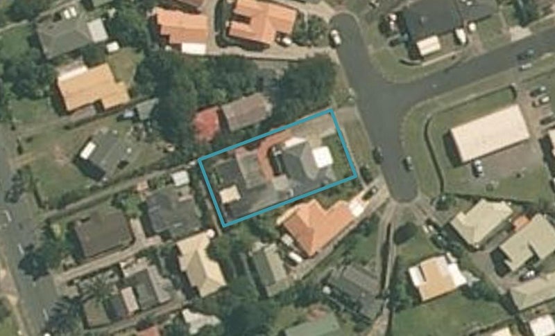 18A Ross Crescent, Orewa, Orewa - Carousel 1