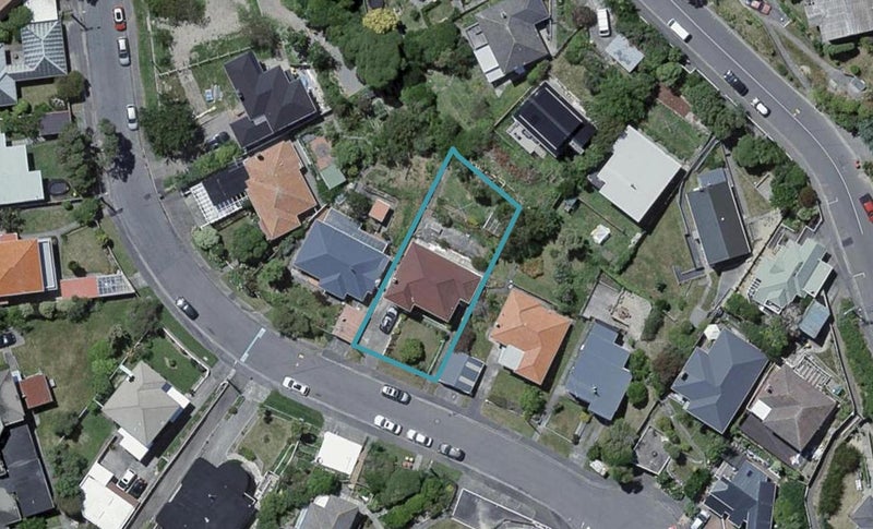 19 Ashleigh Crescent, Miramar, Wellington - Carousel 1