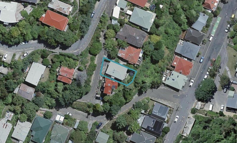 4 Mortimer Terrace, Aro Valley, Wellington - Carousel 1