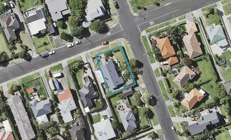 19 Kawerau Avenue, Devonport, Auckland - Carousel 1
