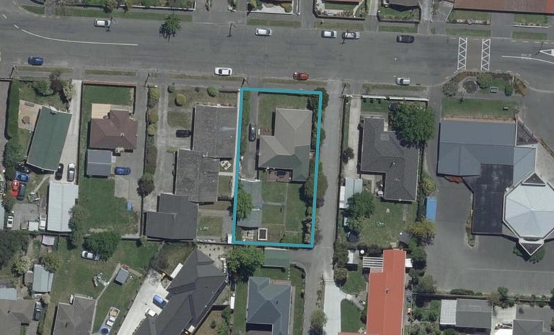 9 Tuckers Road, Redwood, Christchurch - Carousel 1