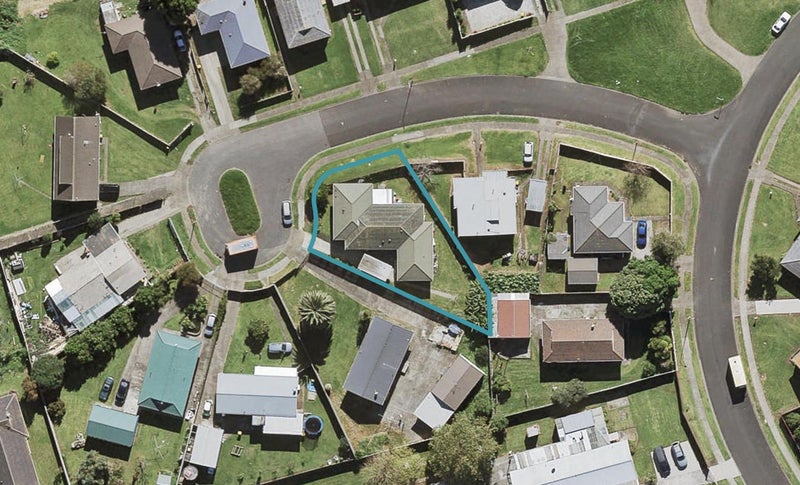 6 Curlew Place, Favona, Auckland - Carousel 1
