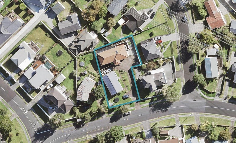 67A Canberra Avenue, Lynfield, Auckland - Carousel 1