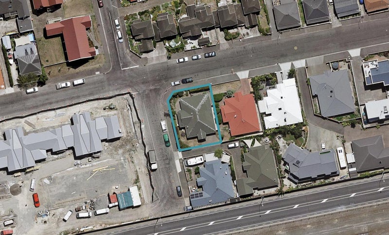 61 Waghorne Street, Ahuriri, Napier - Carousel 1