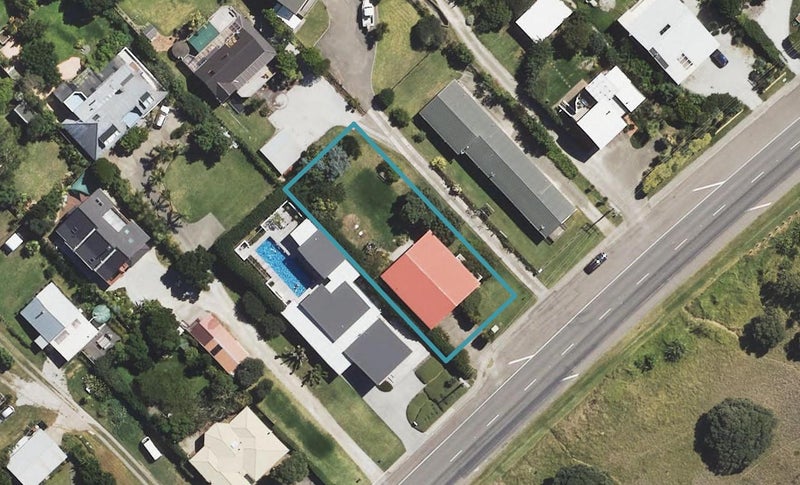 53 Moana Road, Okitu, Gisborne - Carousel 1