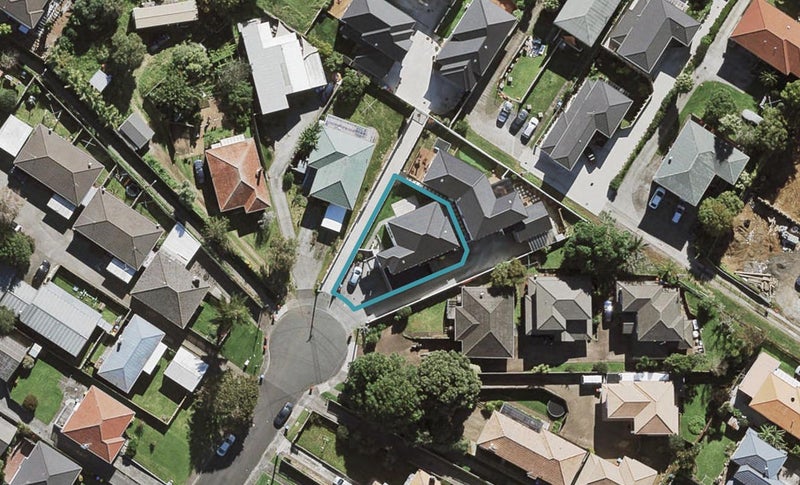 23 Clinker Street, Three Kings, Auckland - Carousel 1
