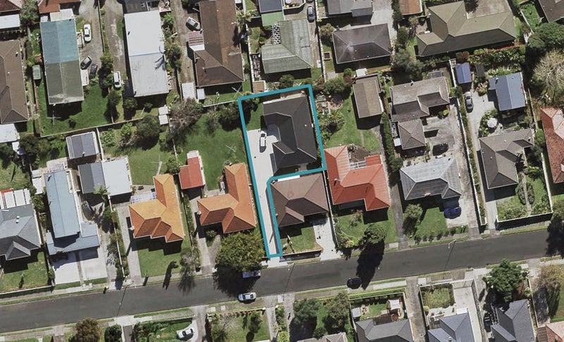 24A Glen Avenue, Papatoetoe, Auckland - Carousel 1