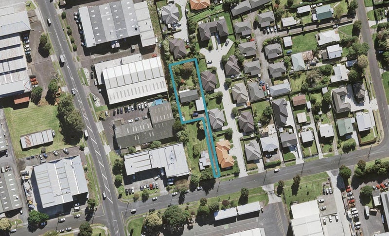 65A Hastie Avenue, Mangere Bridge, Auckland - Carousel 1