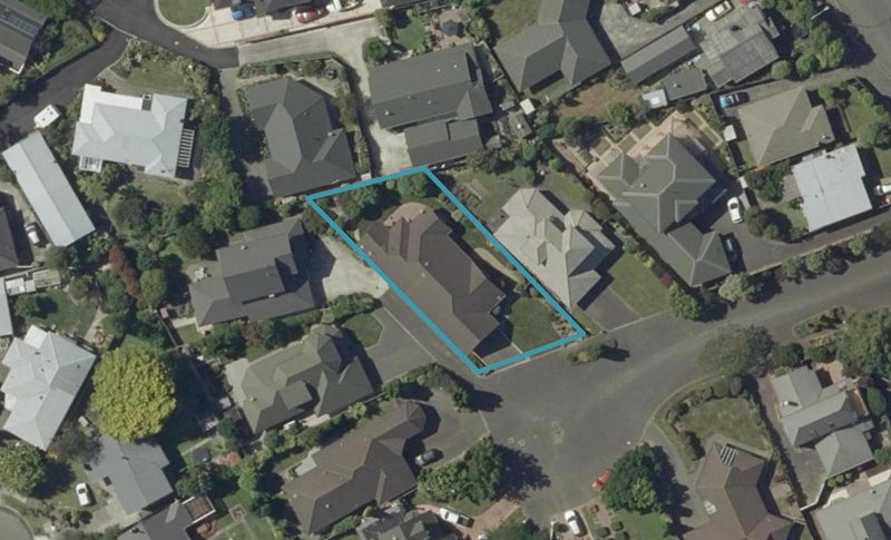 12 Balcairn Place, Terrace End, Palmerston North - Carousel 1