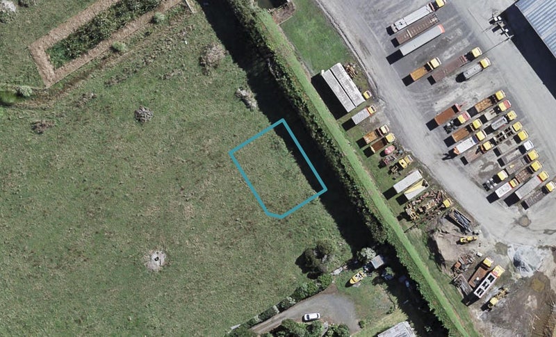 13 Mamaku Road, Waiuku, Waiuku - Carousel 1
