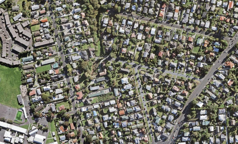5/18 Beatrix Street, Avondale, Auckland - Carousel 1