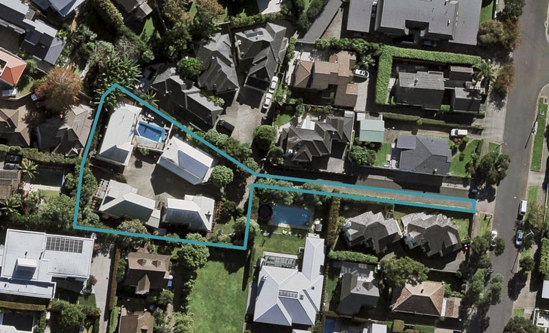 2/0 Kitirawa Road, Remuera, Auckland - Carousel 1