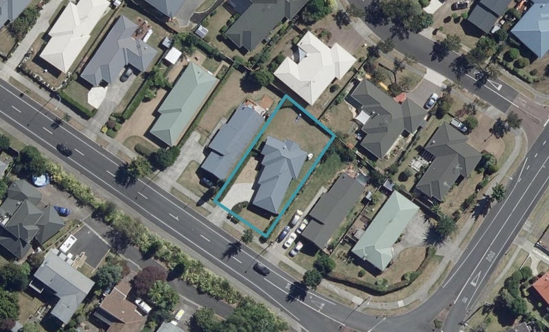6 Brymer Road, Grandview Heights, Hamilton - Carousel 1