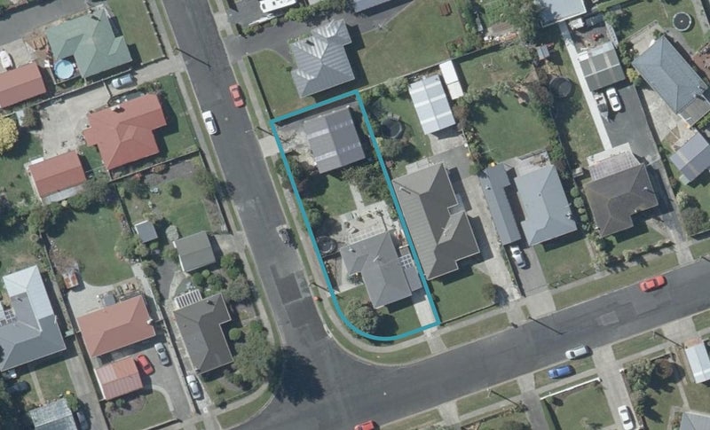 11 Vampire Road, Waldronville, Dunedin - Carousel 1