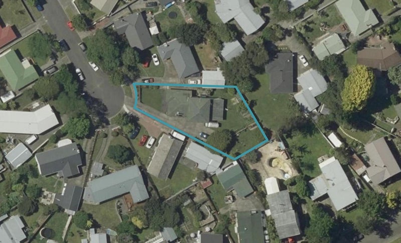 29 Mokau Place, Terrace End, Palmerston North - Carousel 1