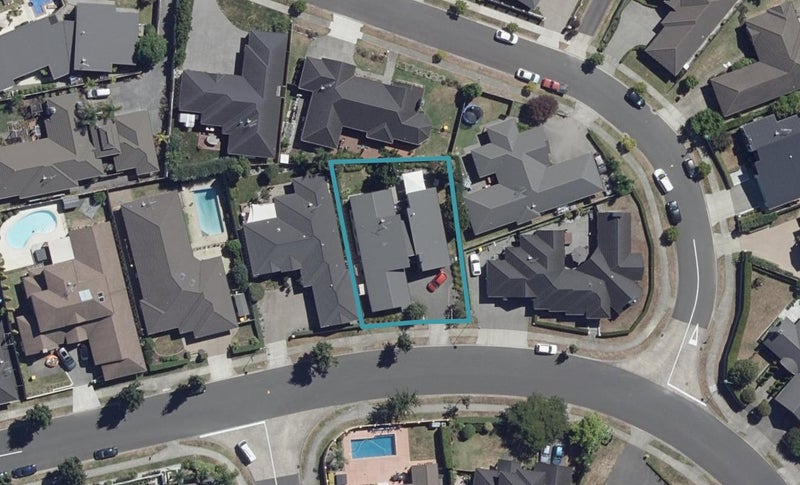 9 Darjon Drive, Huntington, Hamilton - Carousel 1