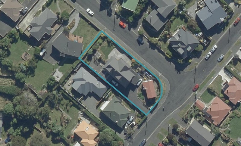 35 Murano Street, Waverley, Dunedin - Carousel 1