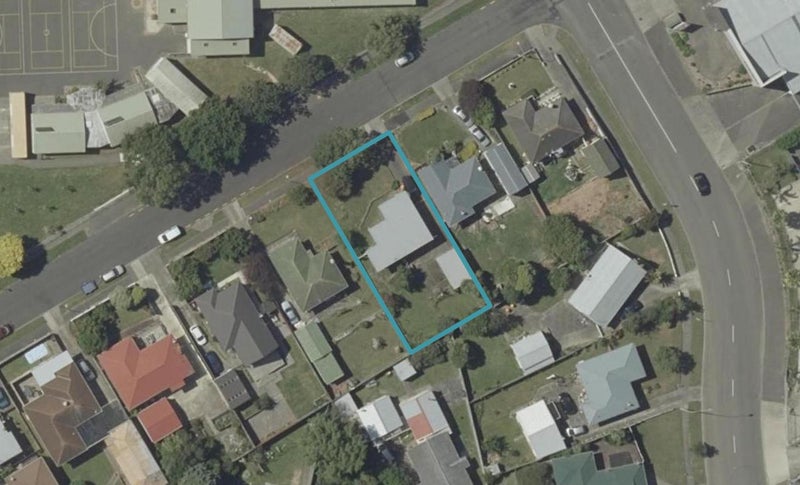 36 Milton Street, Roslyn, Palmerston North - Carousel 1