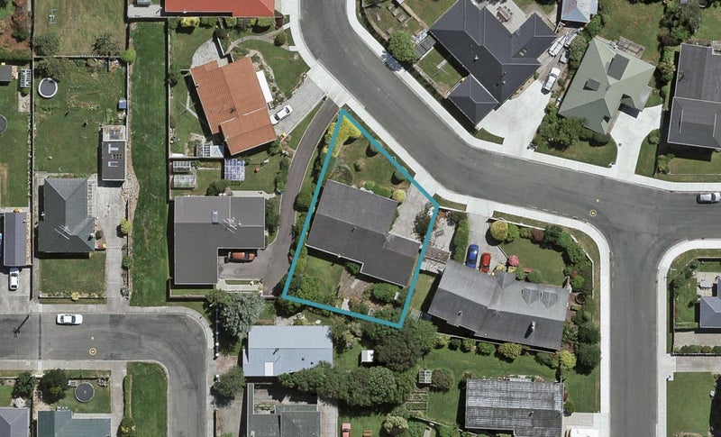 17 Kildare Drive, Waikiwi, Invercargill - Carousel 1