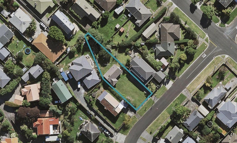 56 Paihia Road, Onehunga, Auckland - Carousel 1