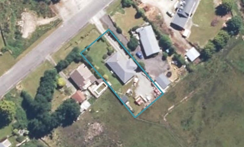 30 Omapere Street, Dobson, Greymouth - Carousel 1