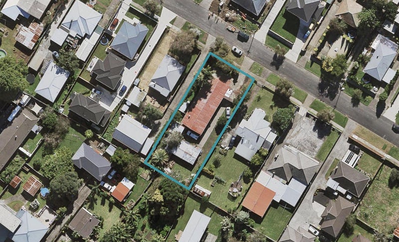 14 Viola Avenue, Mangere East, Auckland - Carousel 1