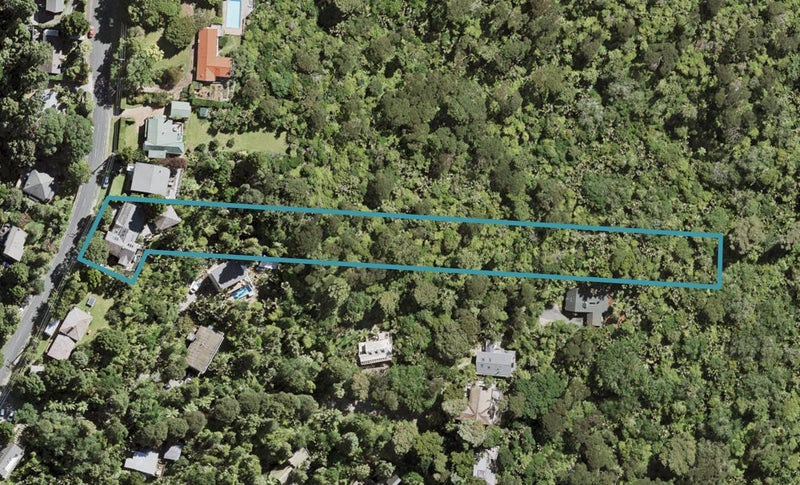 570 South Titirangi Road, Titirangi, Auckland - Carousel 1