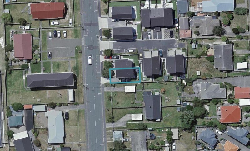 33 Strathmore Avenue, Strathmore Park, Wellington - Carousel 1