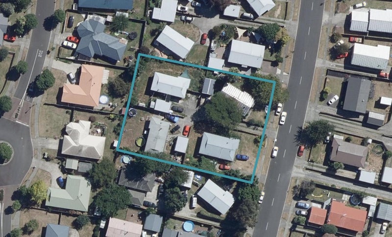 50A Lloyd Drive, Nawton, Hamilton - Carousel 1